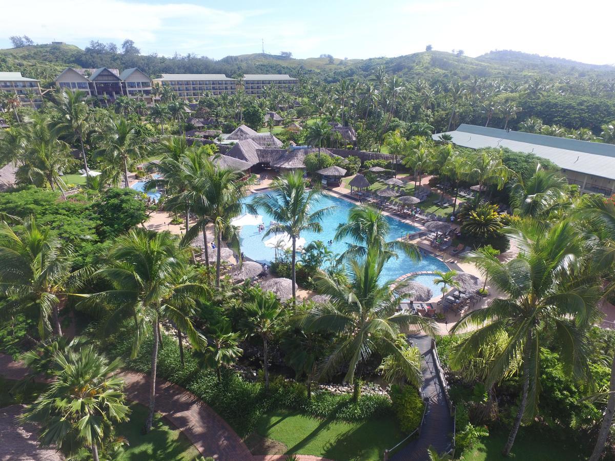 アウトリガー フィジー ビーチ リゾート コロトゴ エクステリア 写真 Aerial view of the resort